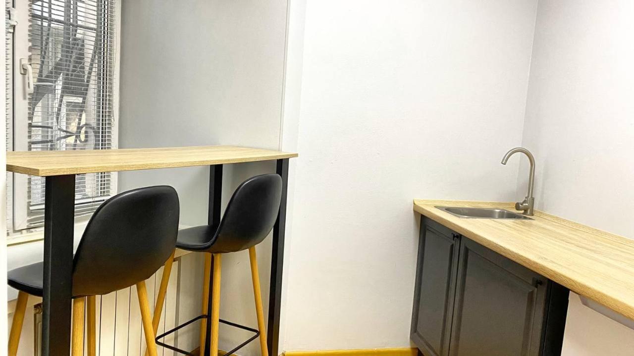 Uneed Rooms M1 Kiev Eksteriør billede