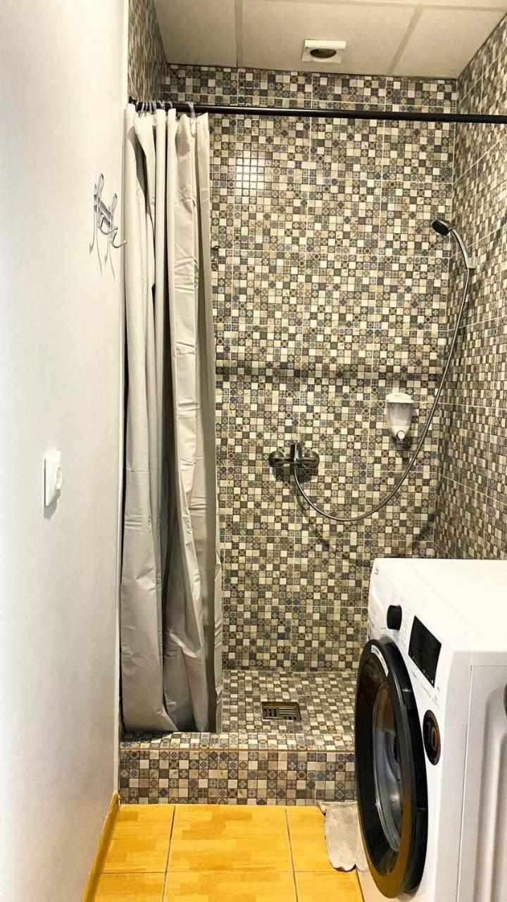 Uneed Rooms M1 Kiev Eksteriør billede